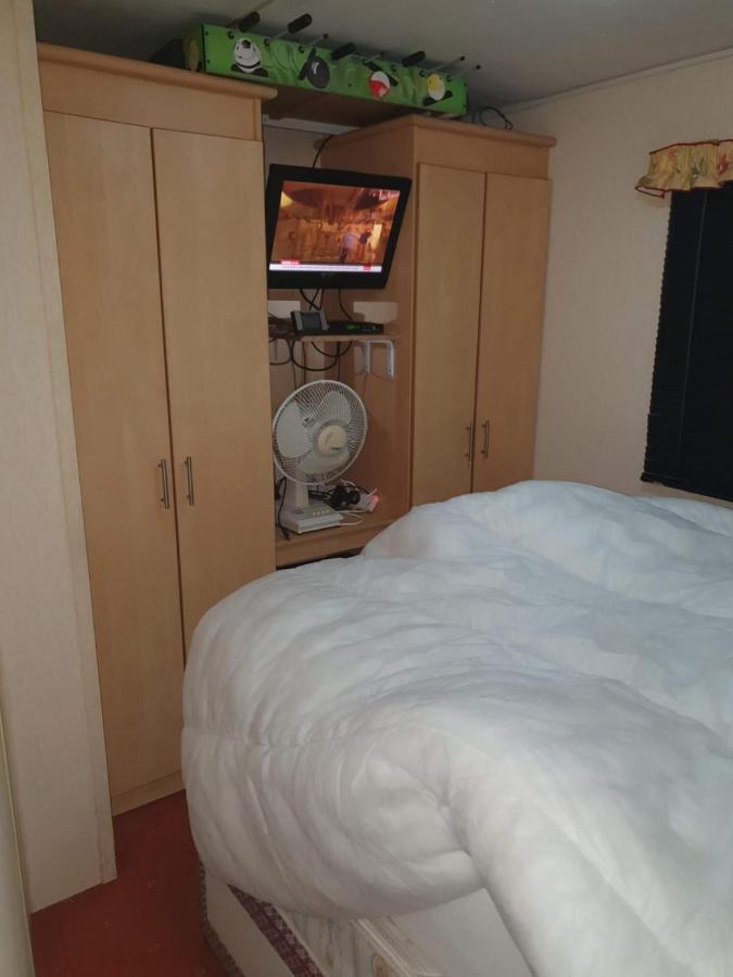 R And B Static Caravan Скегнесс Экстерьер фото