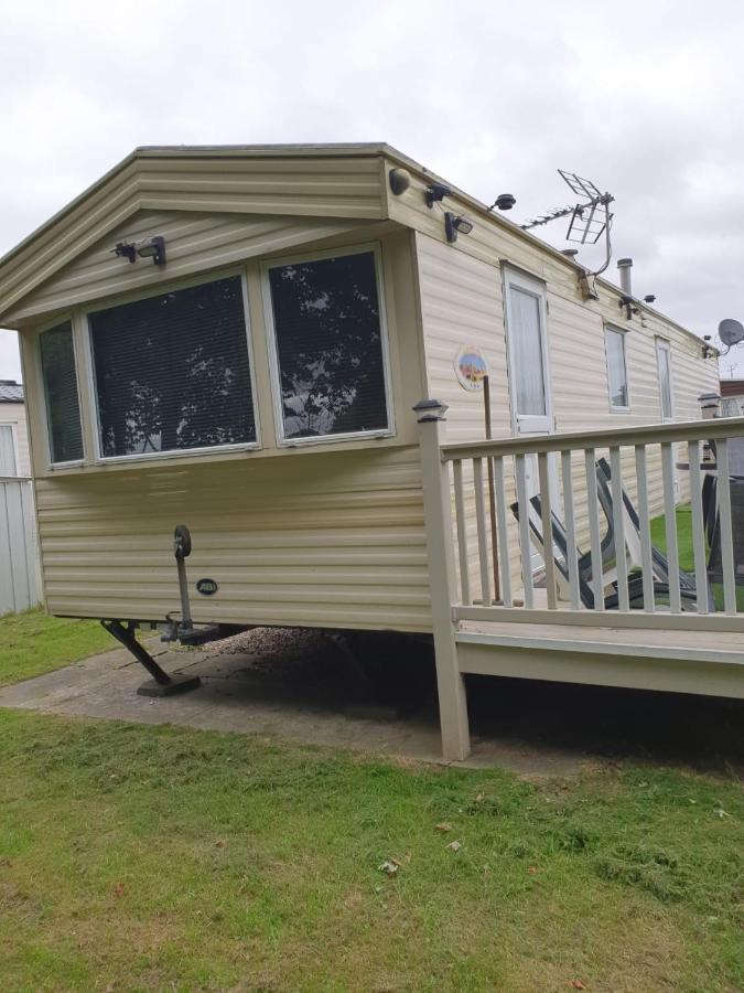 R And B Static Caravan Скегнесс Экстерьер фото